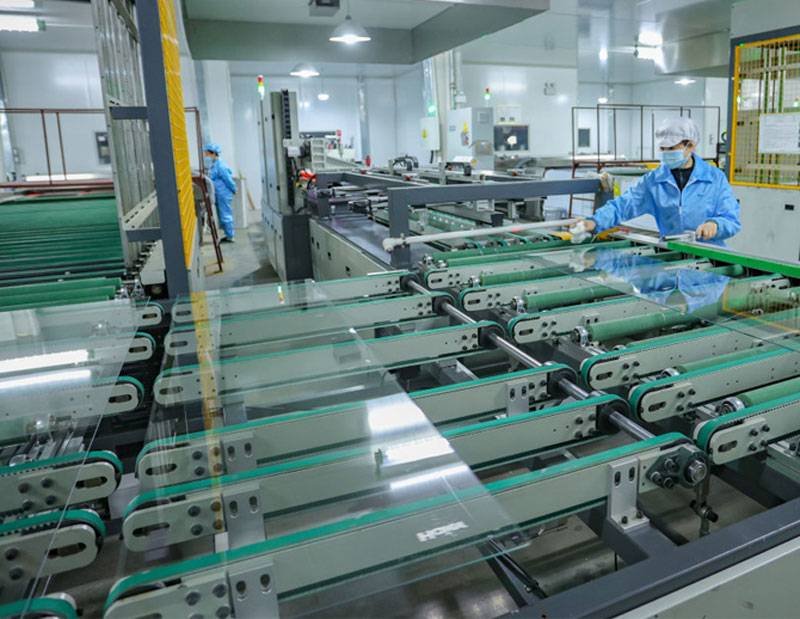 heat strengthened glass producing process